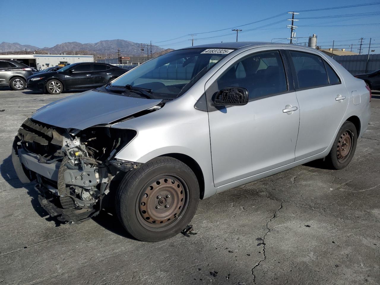 2009 Toyota Yaris - Image 1