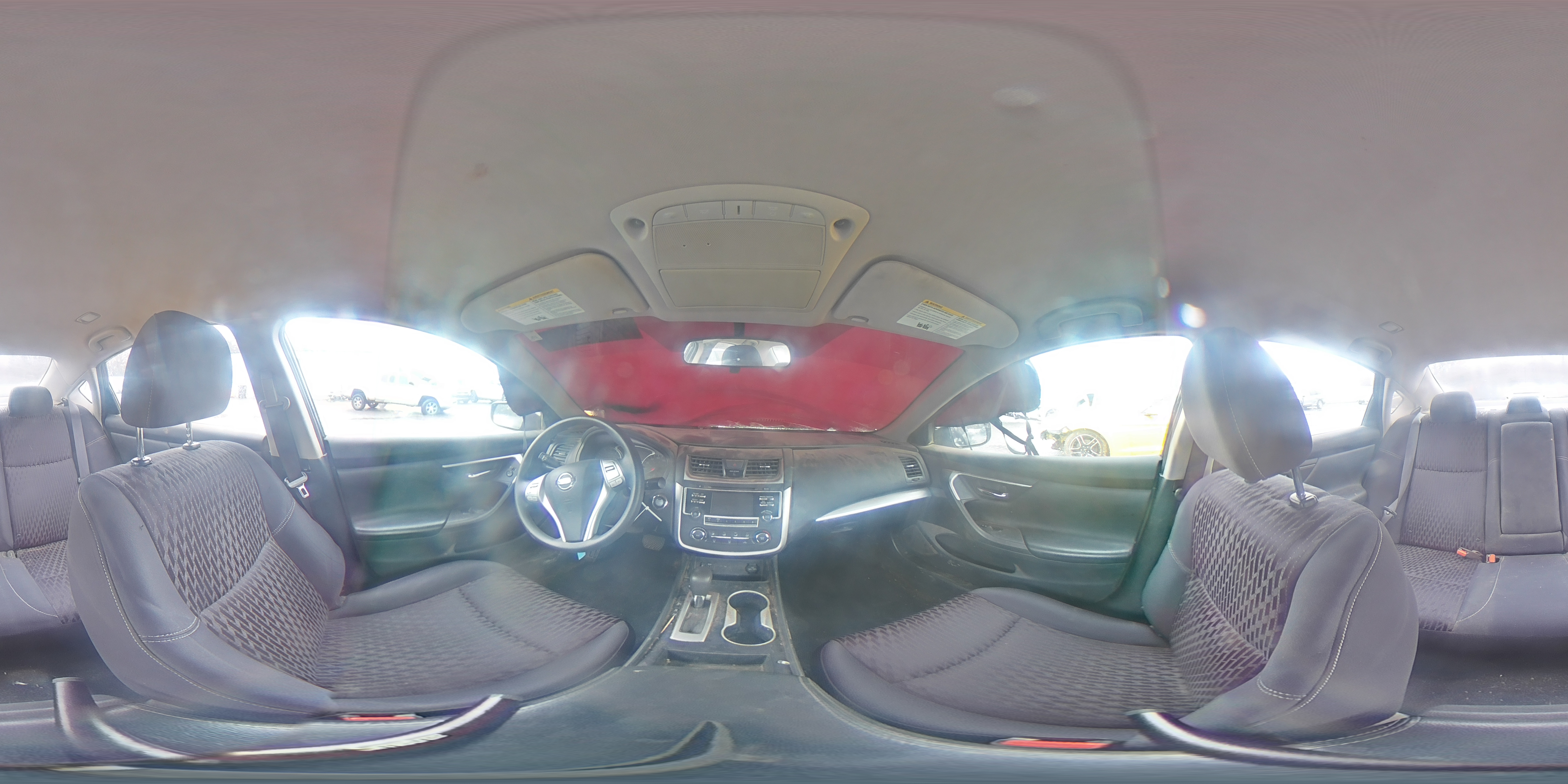 2018 Nissan Altima - Image 13