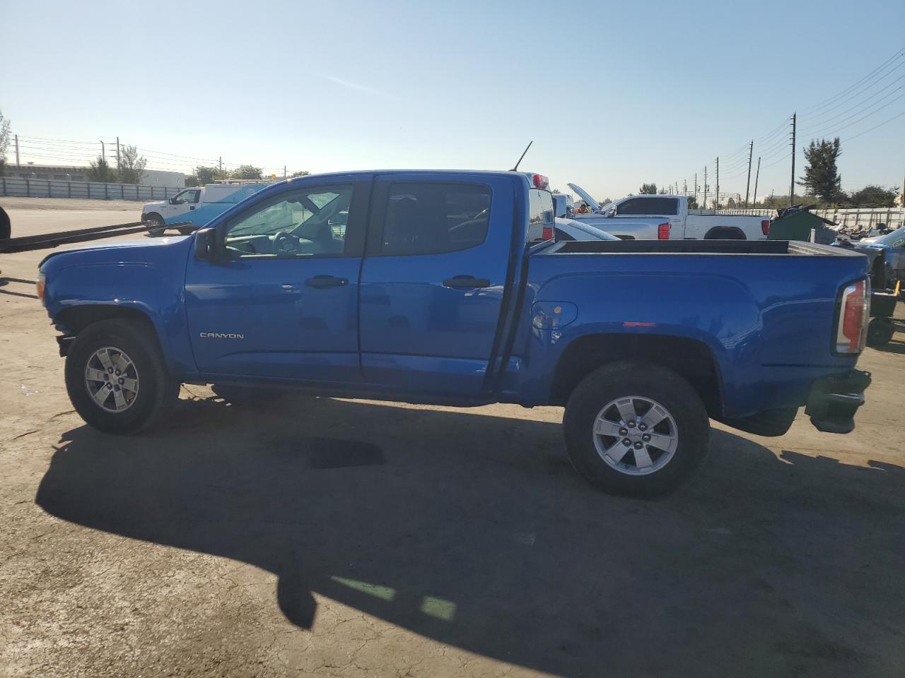 2020 GMC Canyon - Image 2