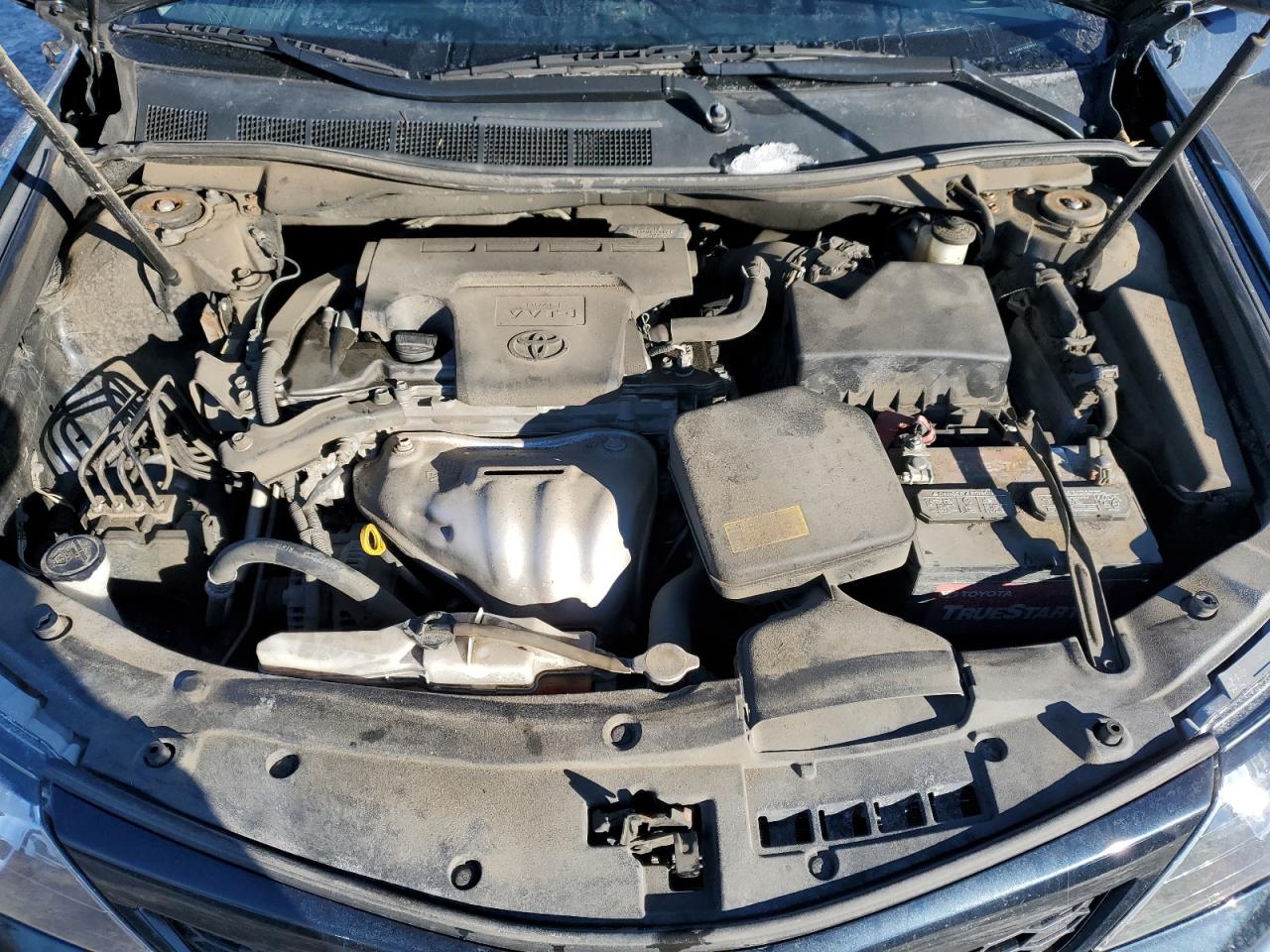 2012 Toyota Camry - Image 11