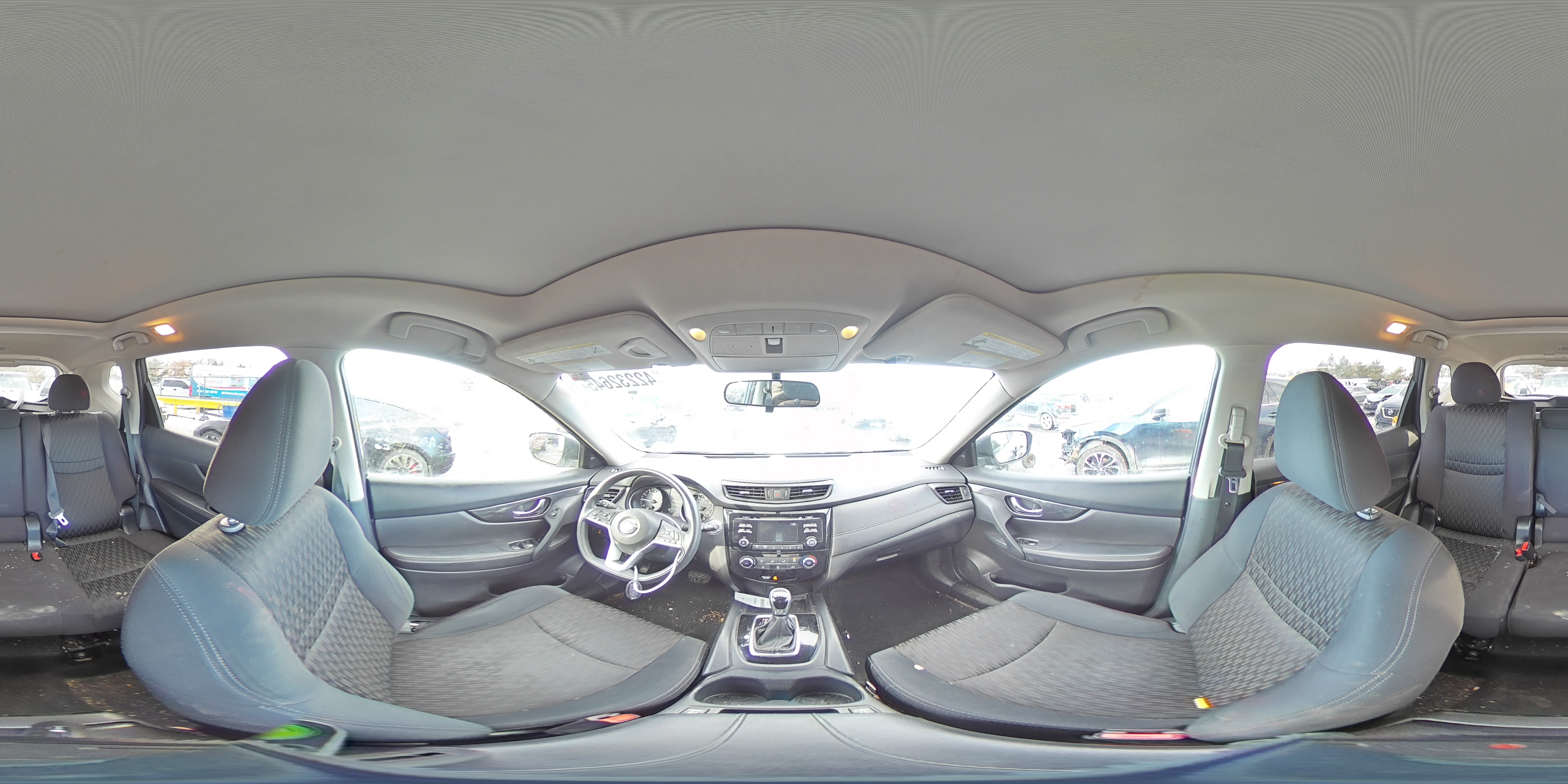 2017 Nissan Rogue - Image 12