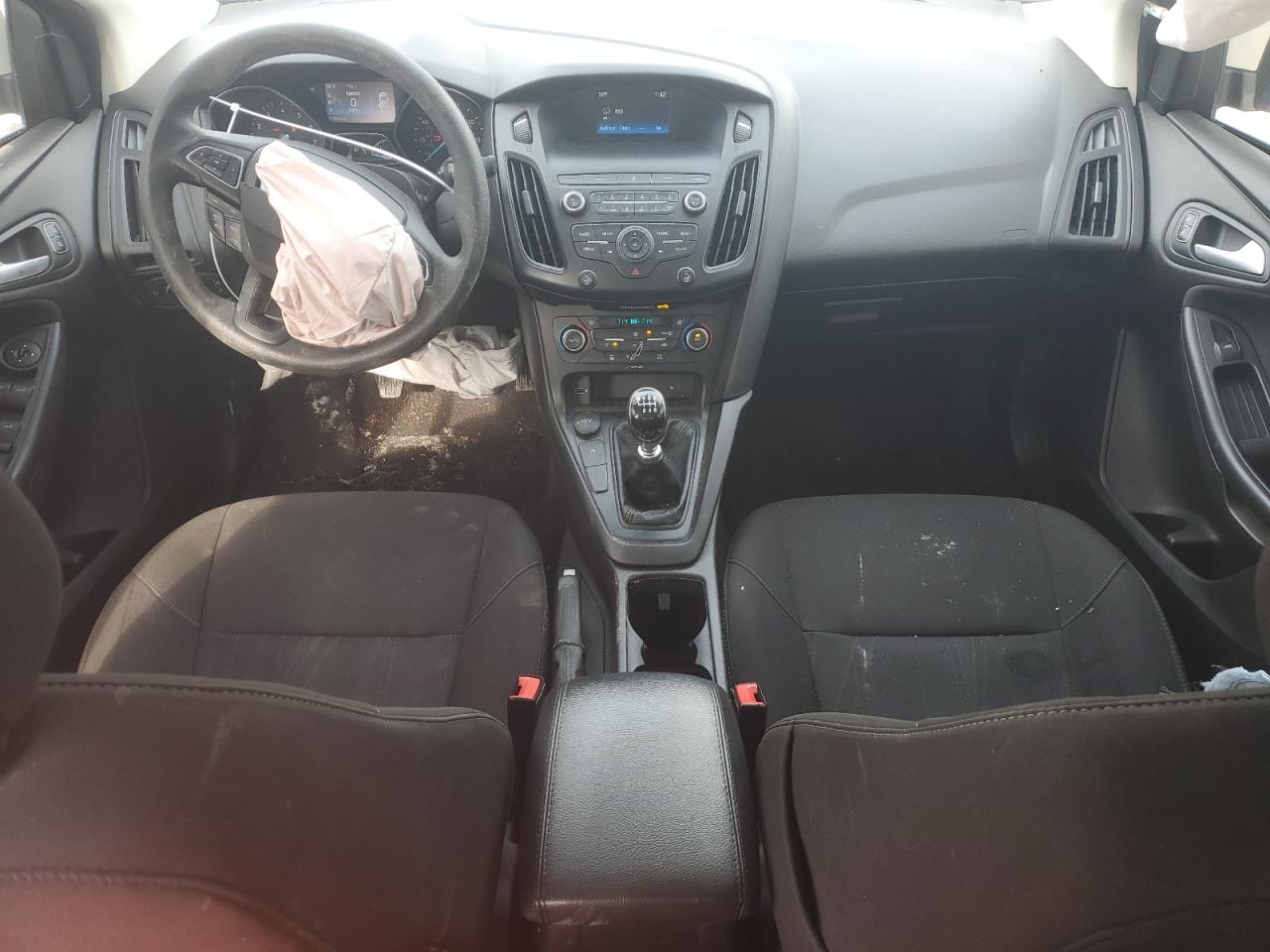 2018 Ford Focus - Image 8