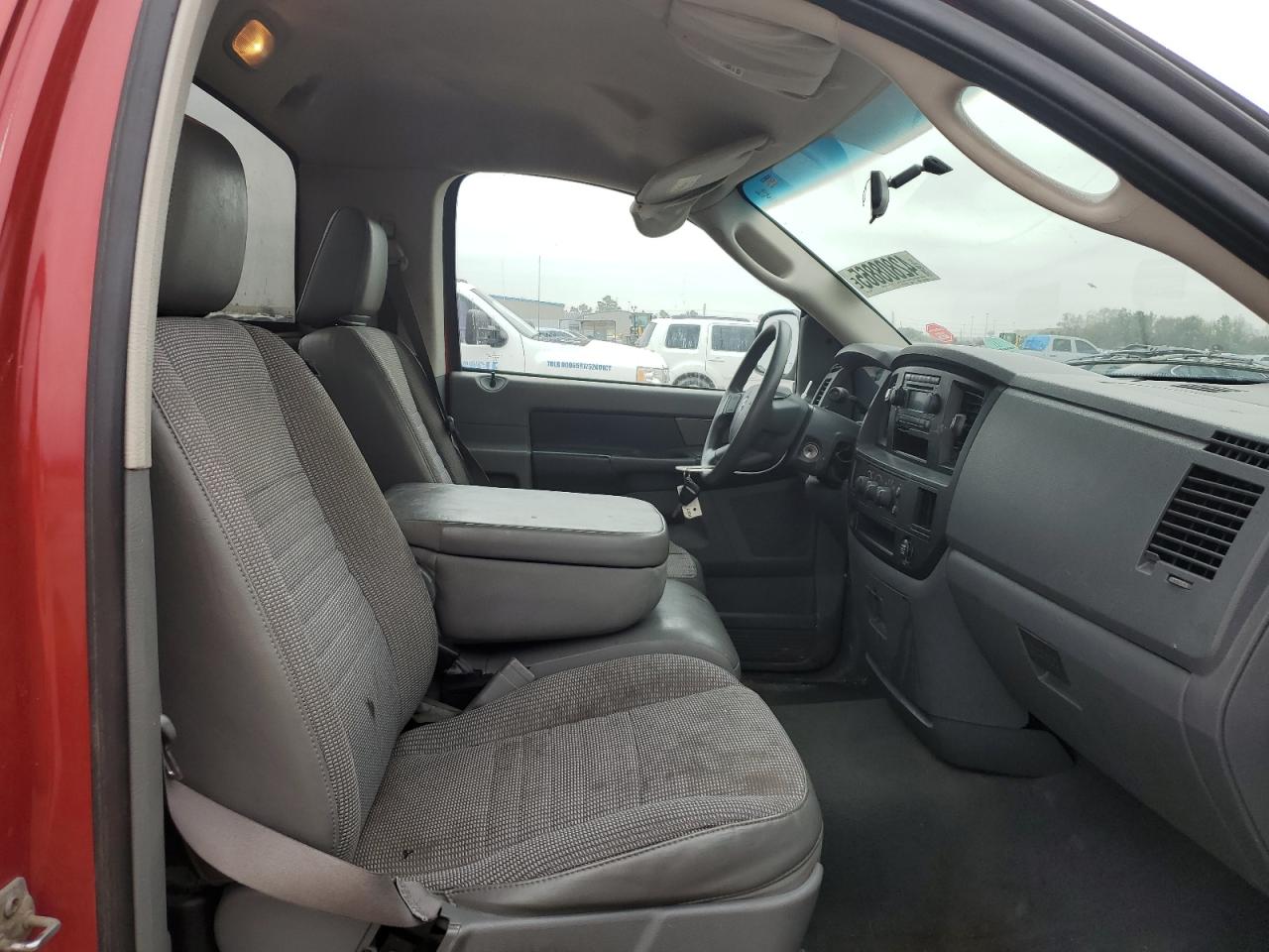 2008 Dodge RAM - Image 10