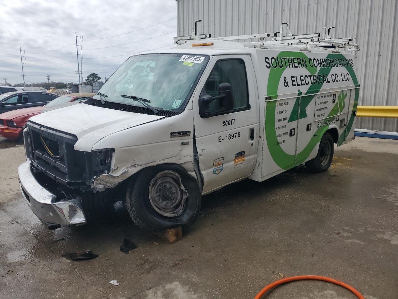 2018 Ford Econoline - Image 1
