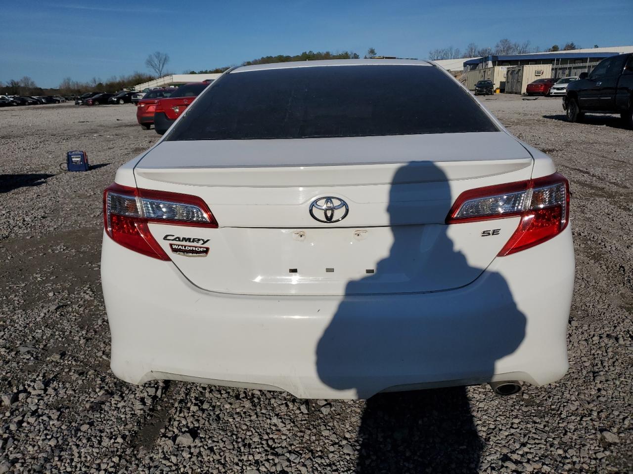 2014 Toyota Camry - Image 6