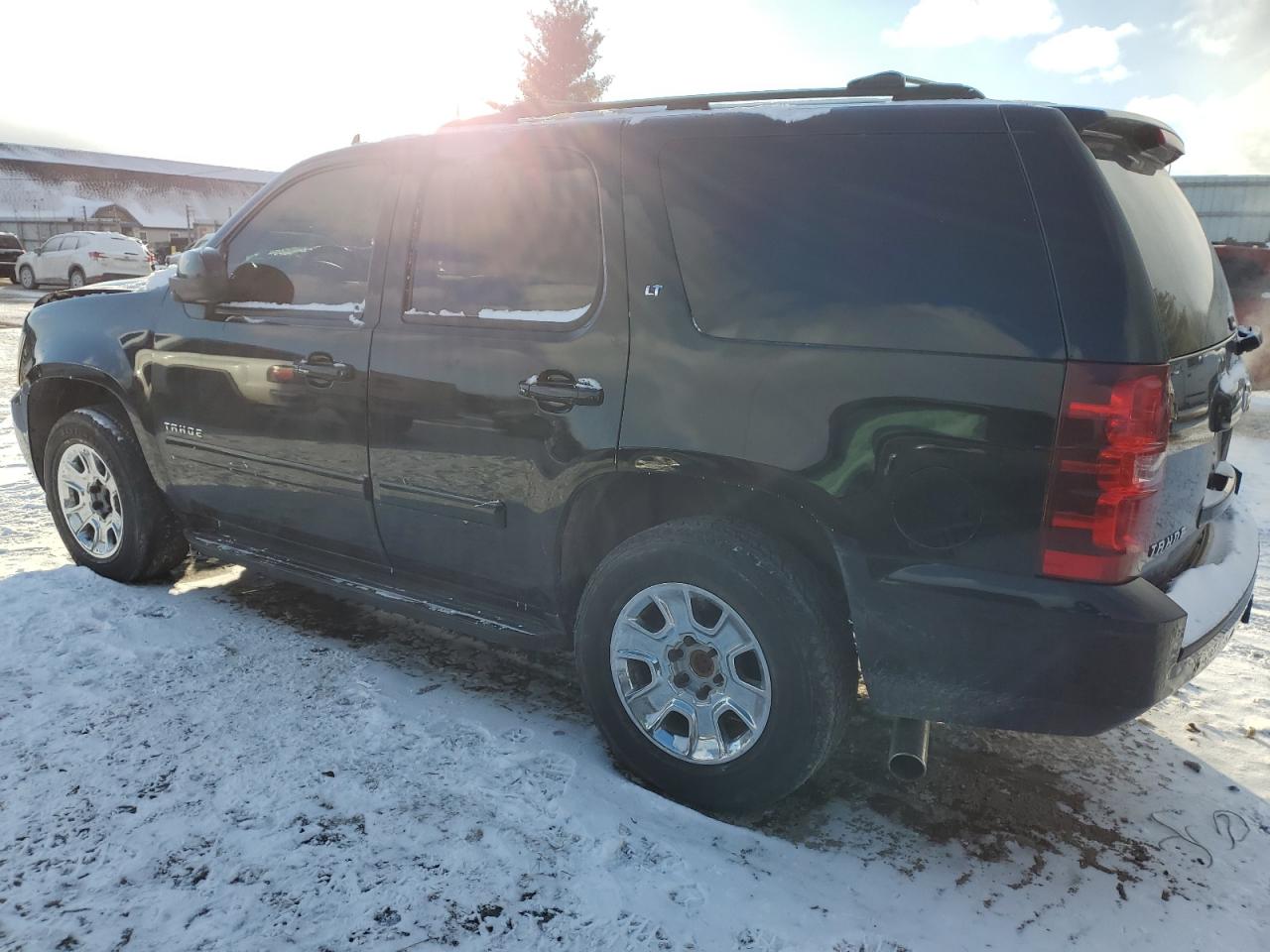 2007 Chevrolet Tahoe - Image 2