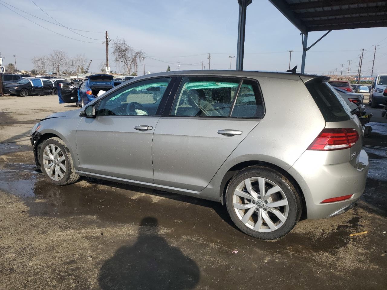 2019 Volkswagen Golf - Image 2