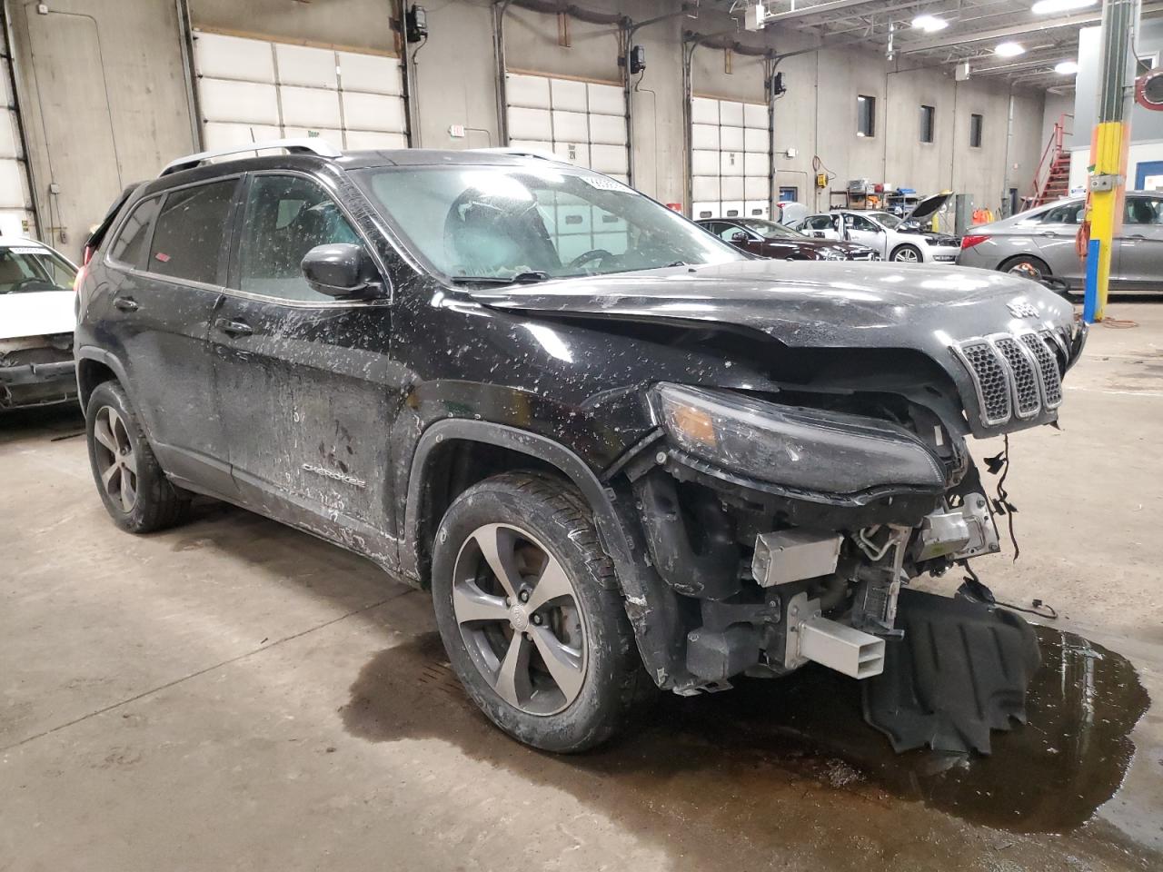 2019 Jeep Grand Cherokee - Image 4
