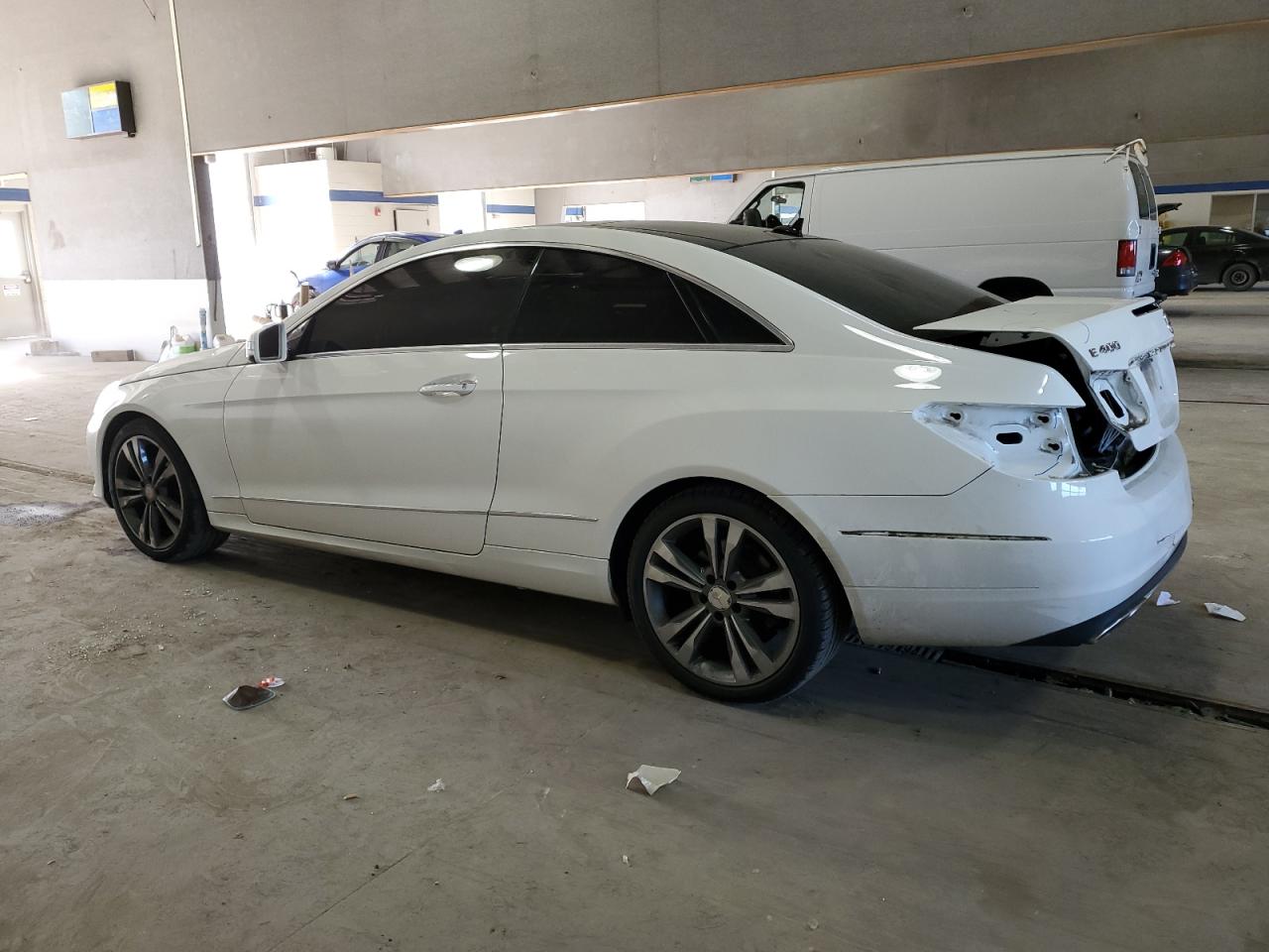 2016 Mercedes-Benz E-klasse - Image 2