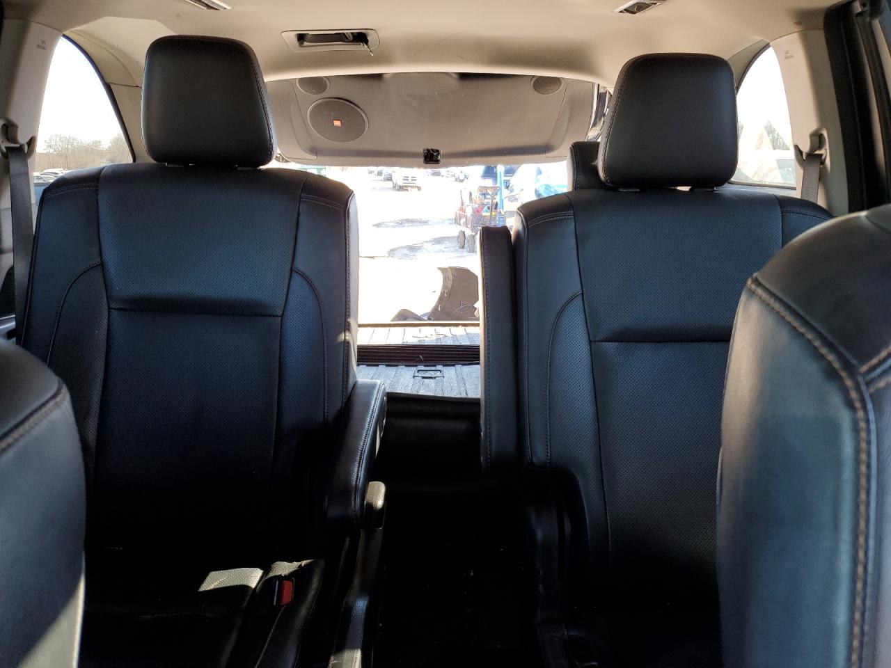 2018 Toyota Highlander - Image 10
