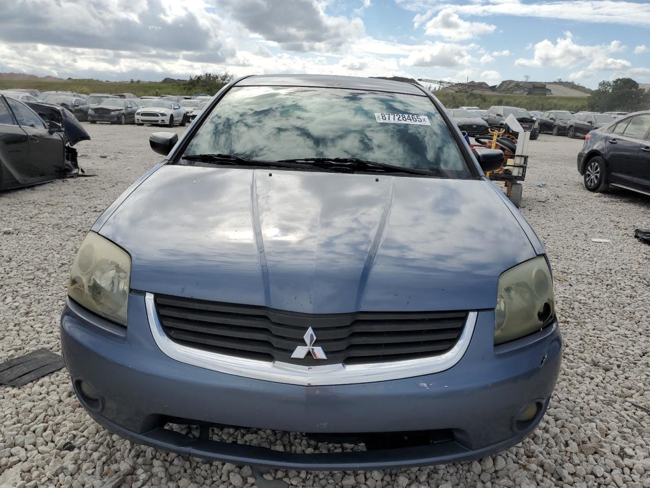 2008 Mitsubishi Galant - Image 5