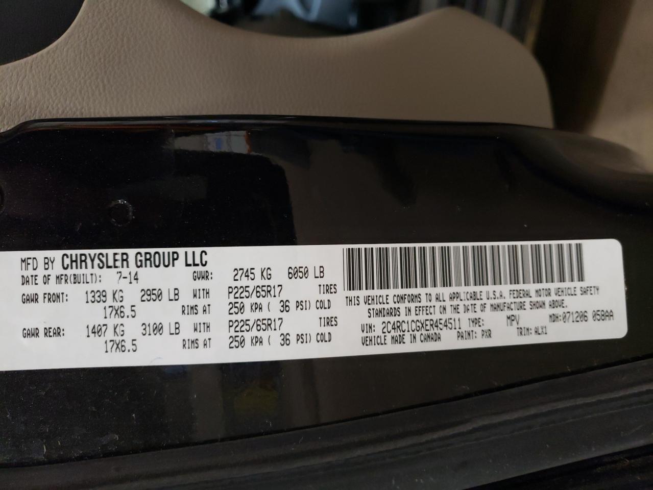 2014 Chrysler Town & Country - Image 14