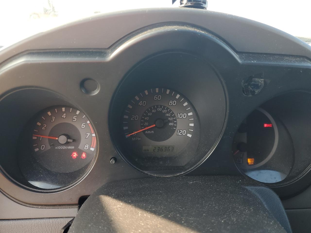 2003 Nissan XTerra - Image 9