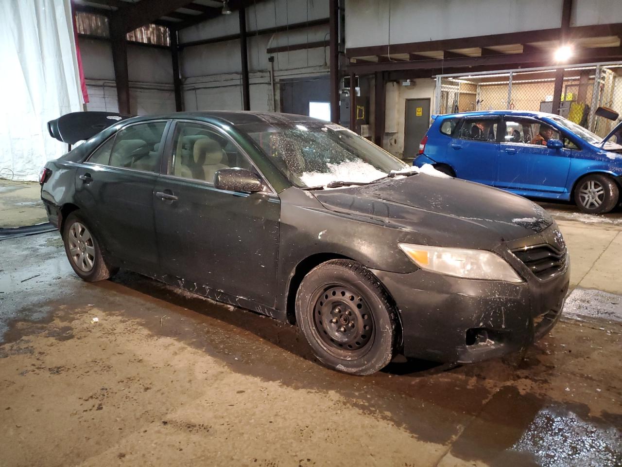 2010 Toyota Camry - Image 4