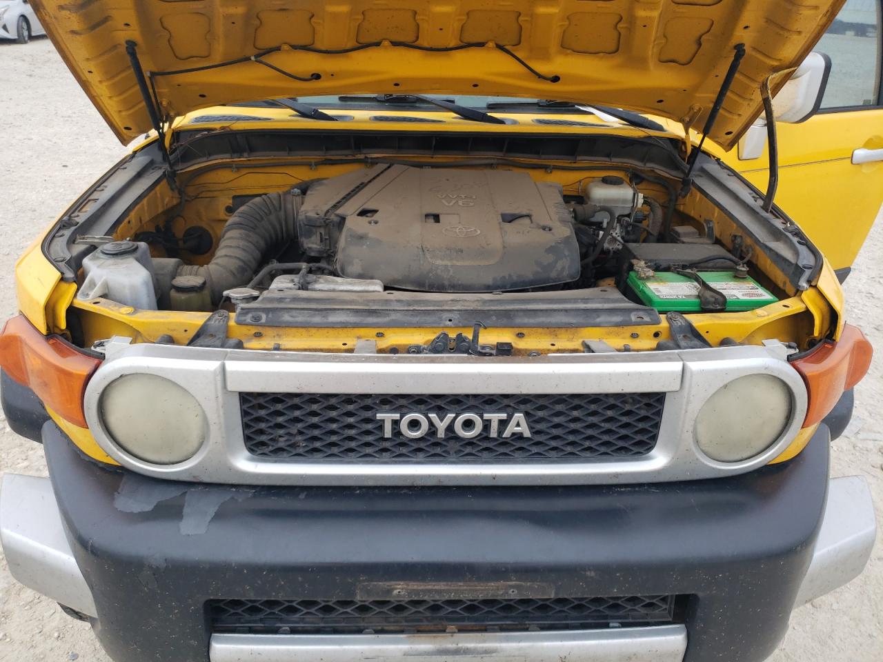 2007 Toyota FJ Cruiser - Image 12
