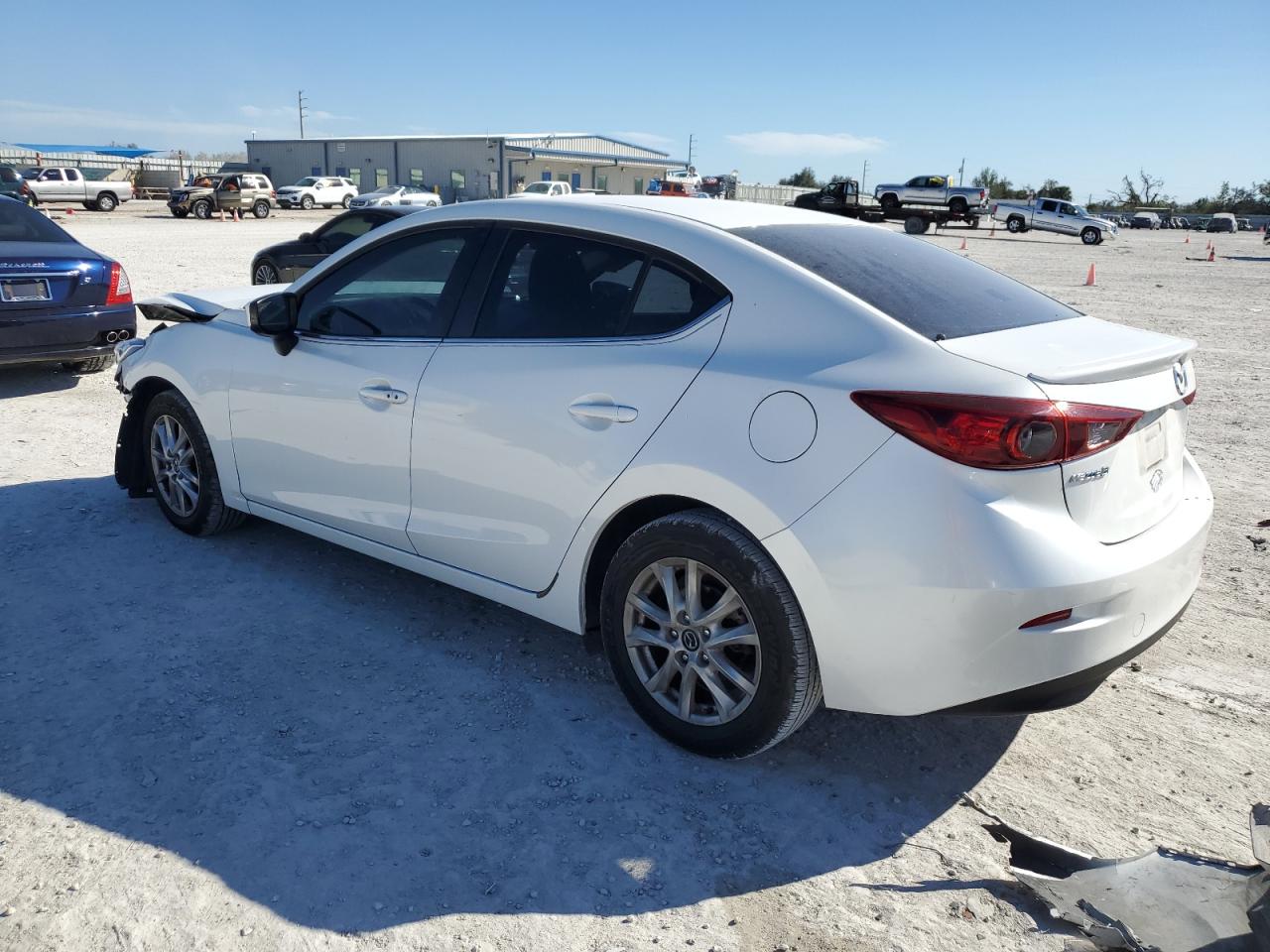 2014 Mazda 3 - Image 2