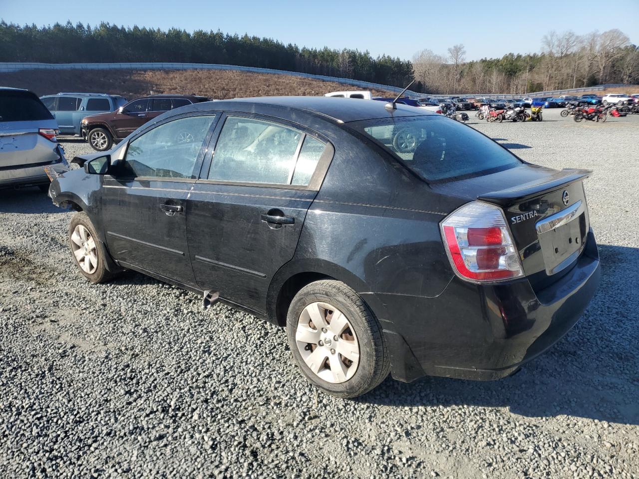 2011 Nissan Sentra - Image 2
