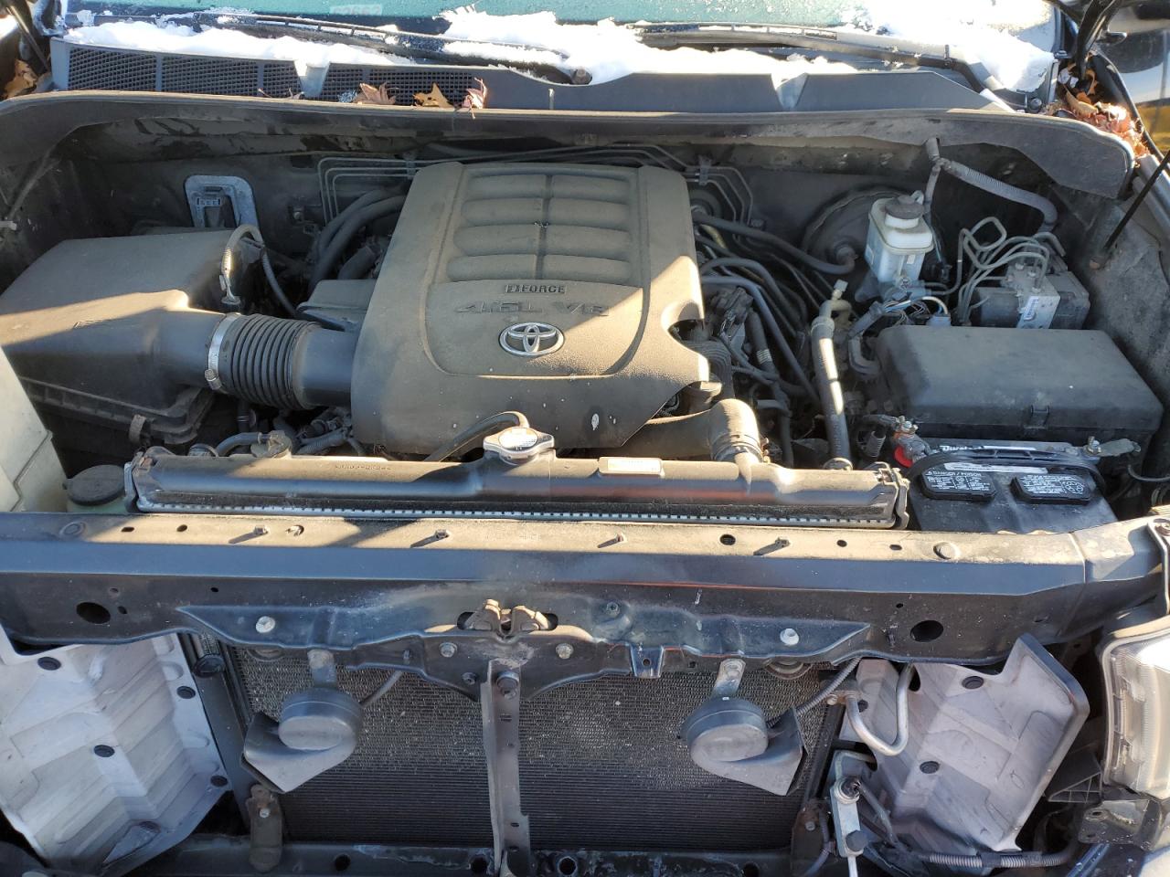 2012 Toyota Tundra - Image 11