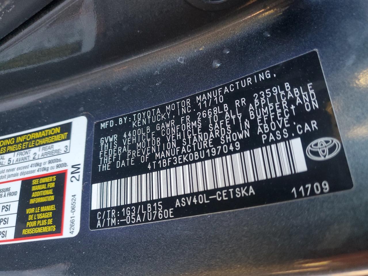 2011 Toyota Camry - Image 12