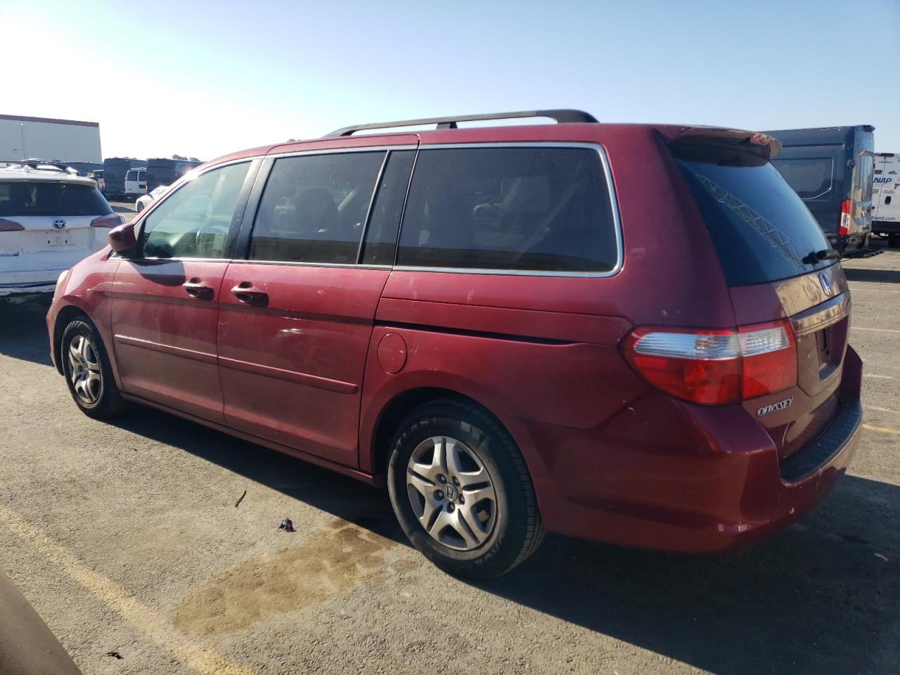 2006 Honda Odyssey - Image 2