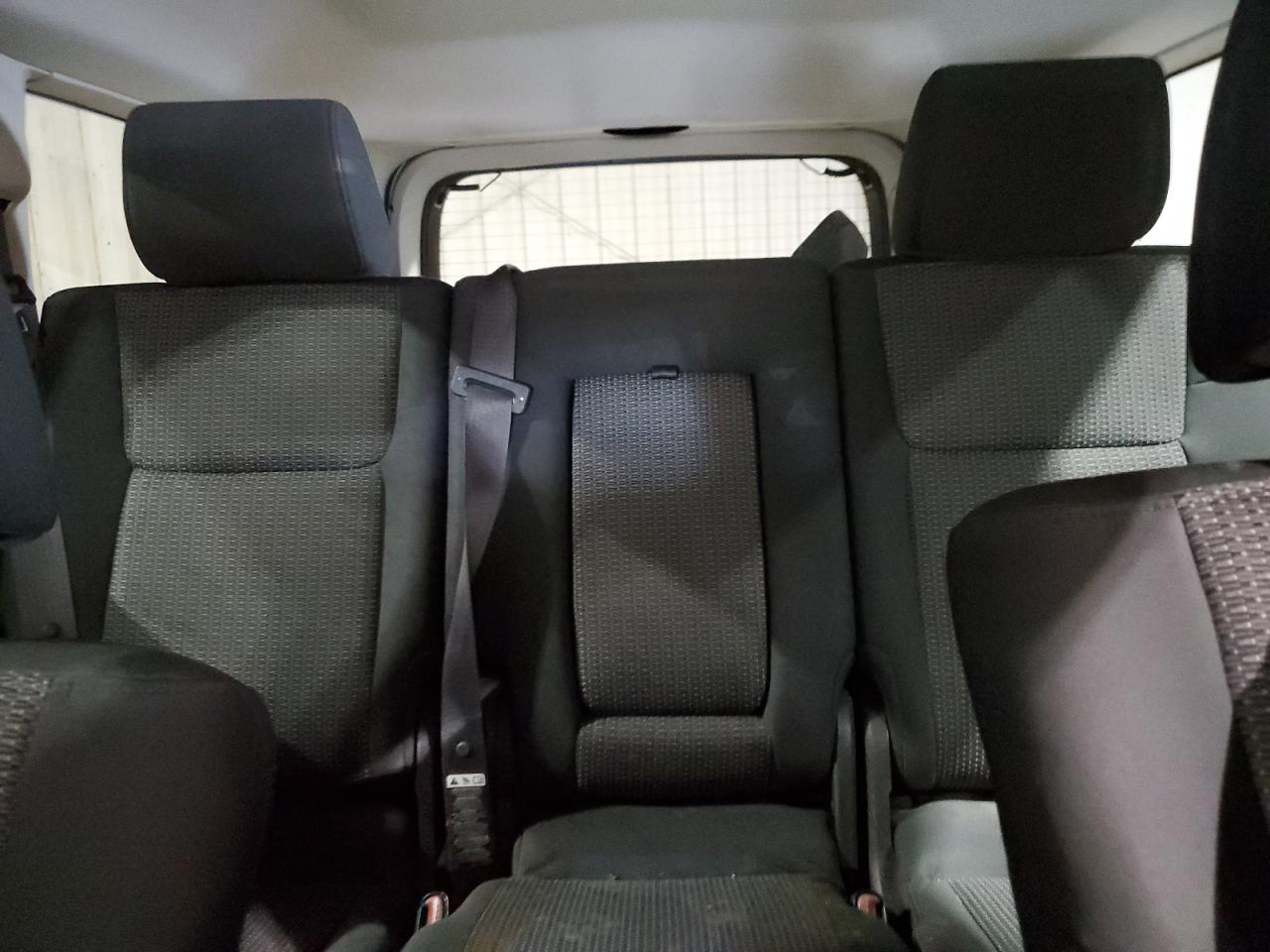 2009 Jeep Commander - Image 10