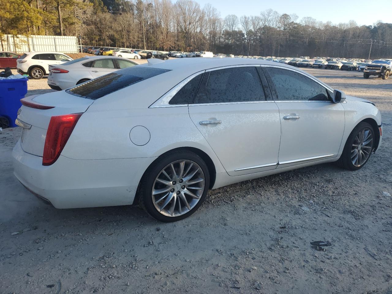 2017 Cadillac XTS - Image 3