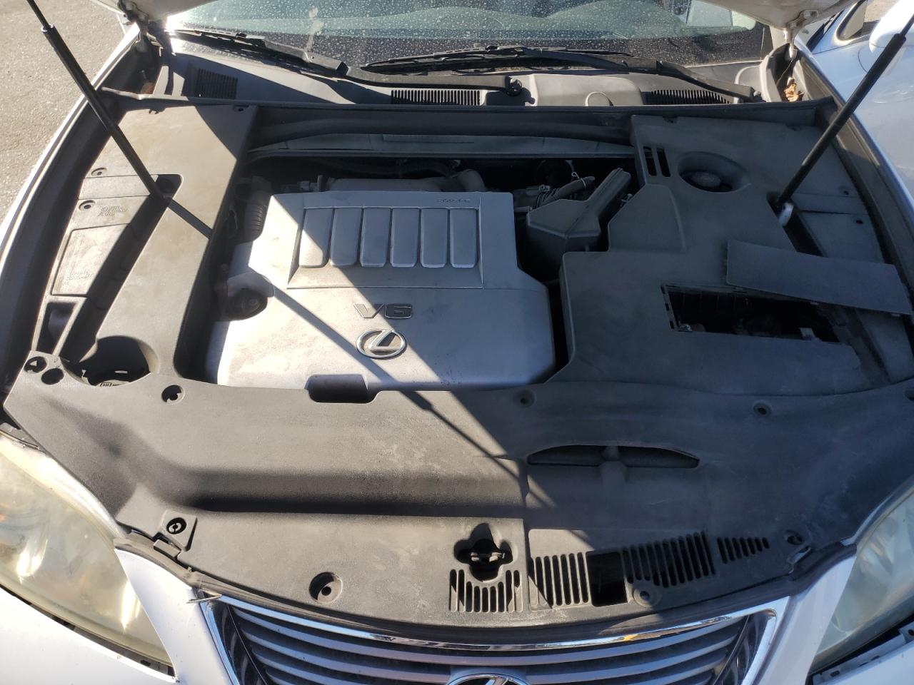 2009 Lexus ES - Image 12