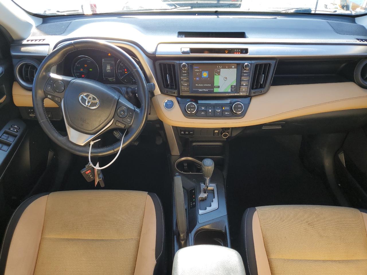 2017 Toyota RAV 4 - Image 8