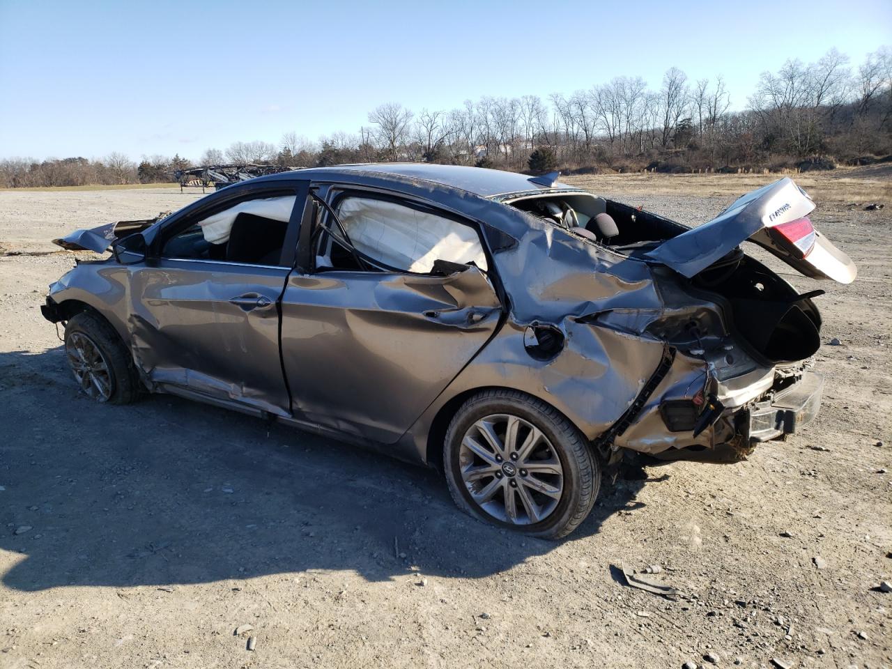 2015 Hyundai Elantra - Image 2