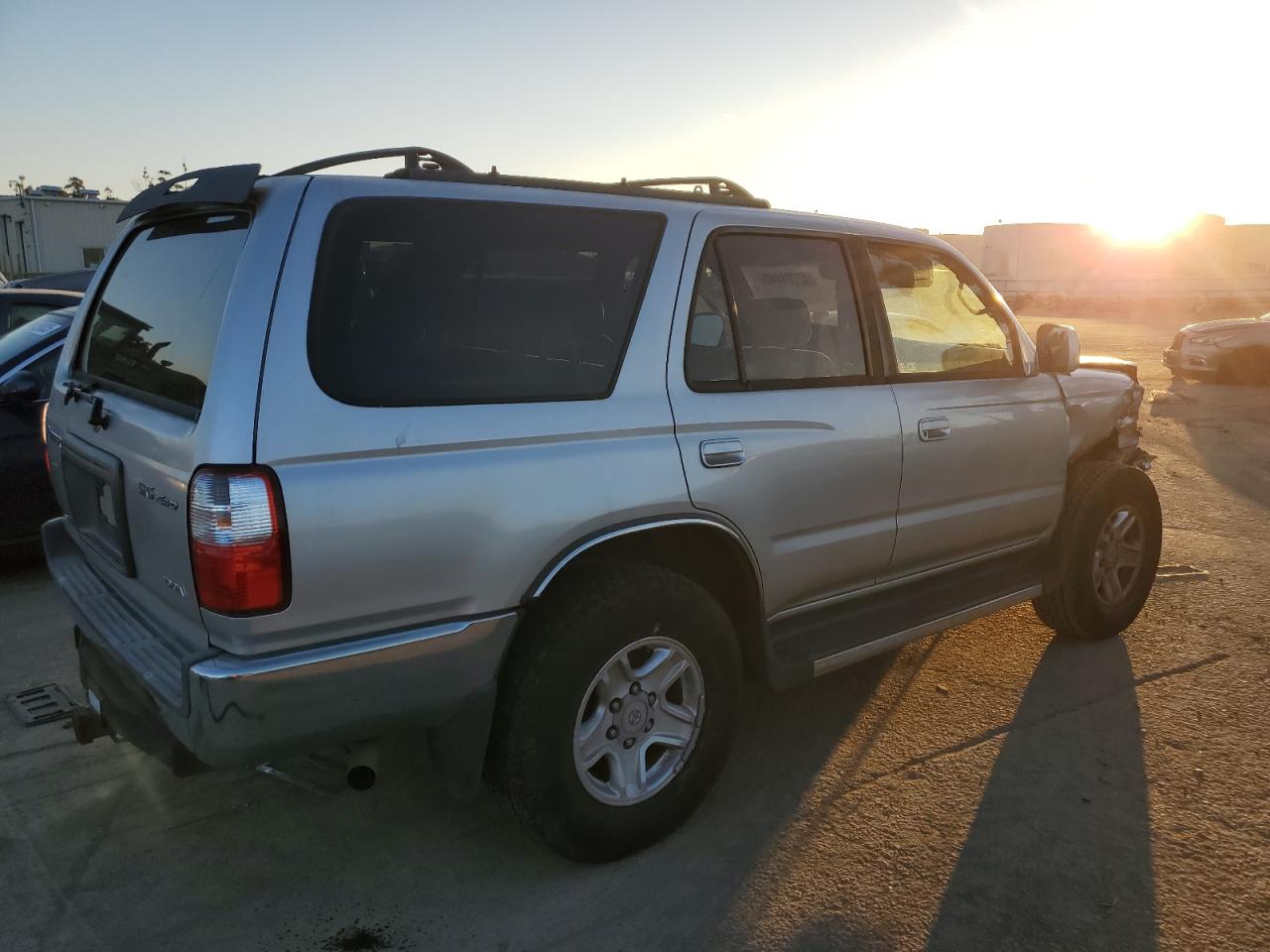 2001 Toyota 4Runner - Image 3