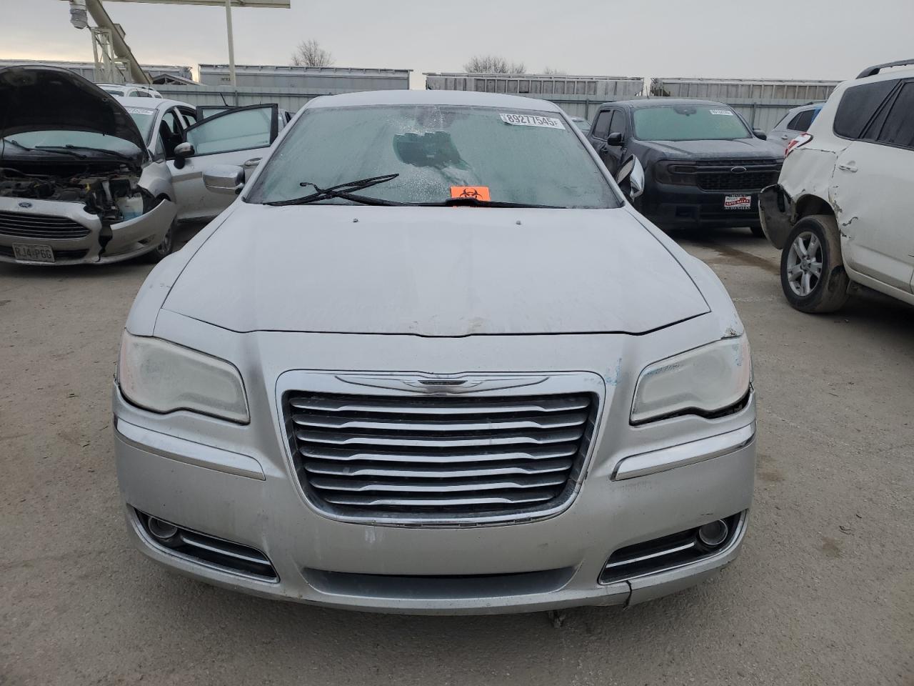 2012 Chrysler 300 - Image 5