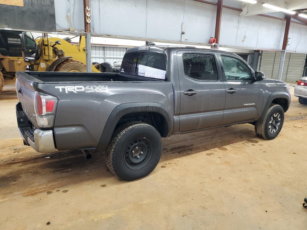 2021 Toyota Tacoma - Image 3