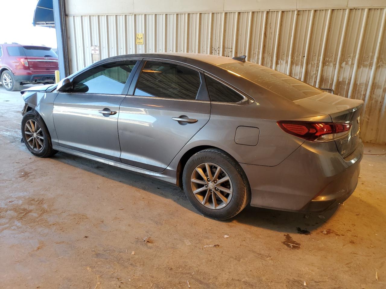 2019 Hyundai Sonata - Image 2