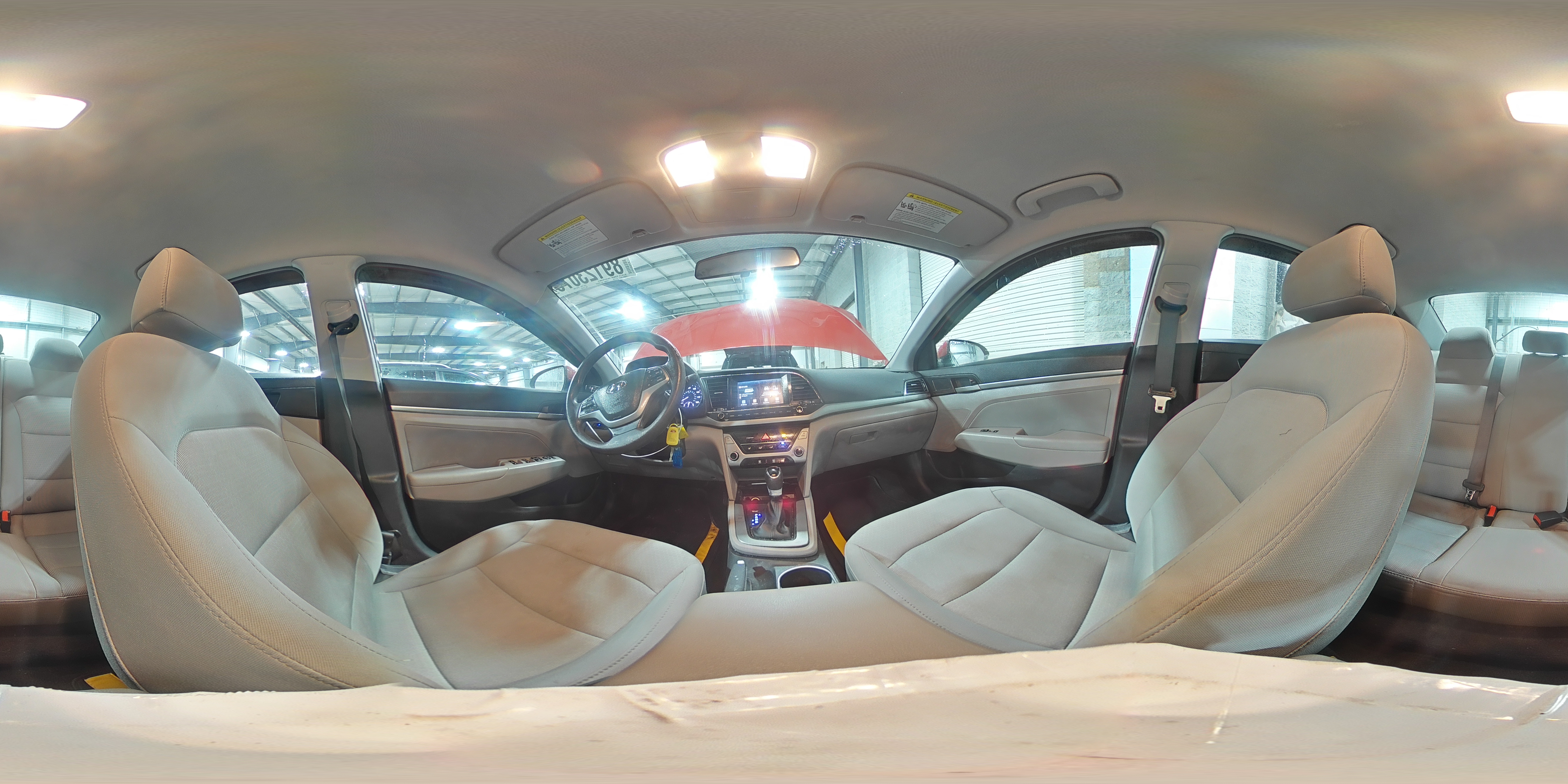 2018 Hyundai Elantra - Image 15