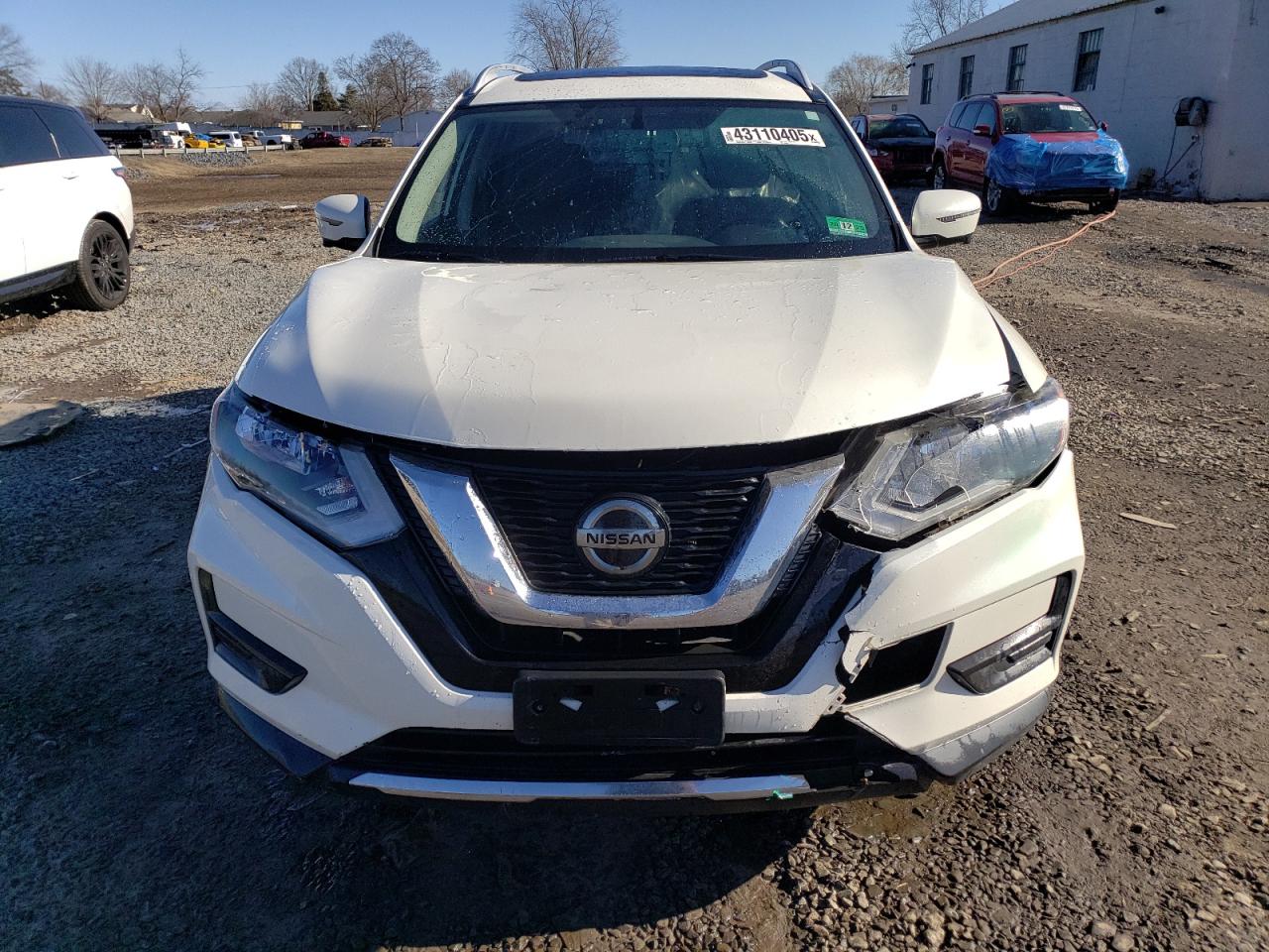 2018 Nissan Rogue - Image 5