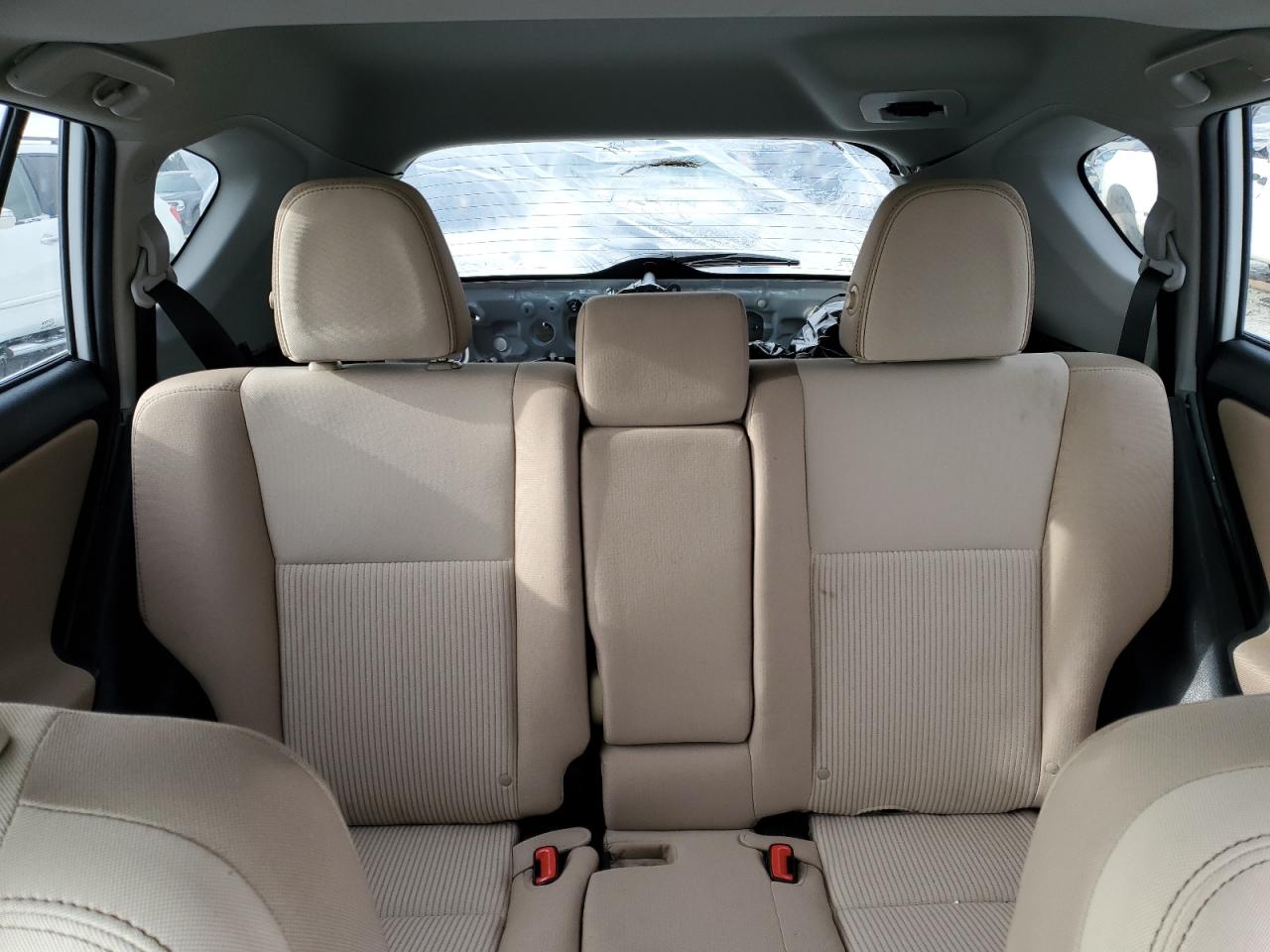 2014 Toyota RAV 4 - Image 10