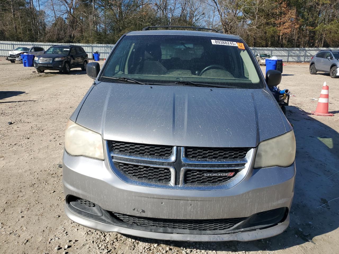 2013 Dodge Caravan - Image 5