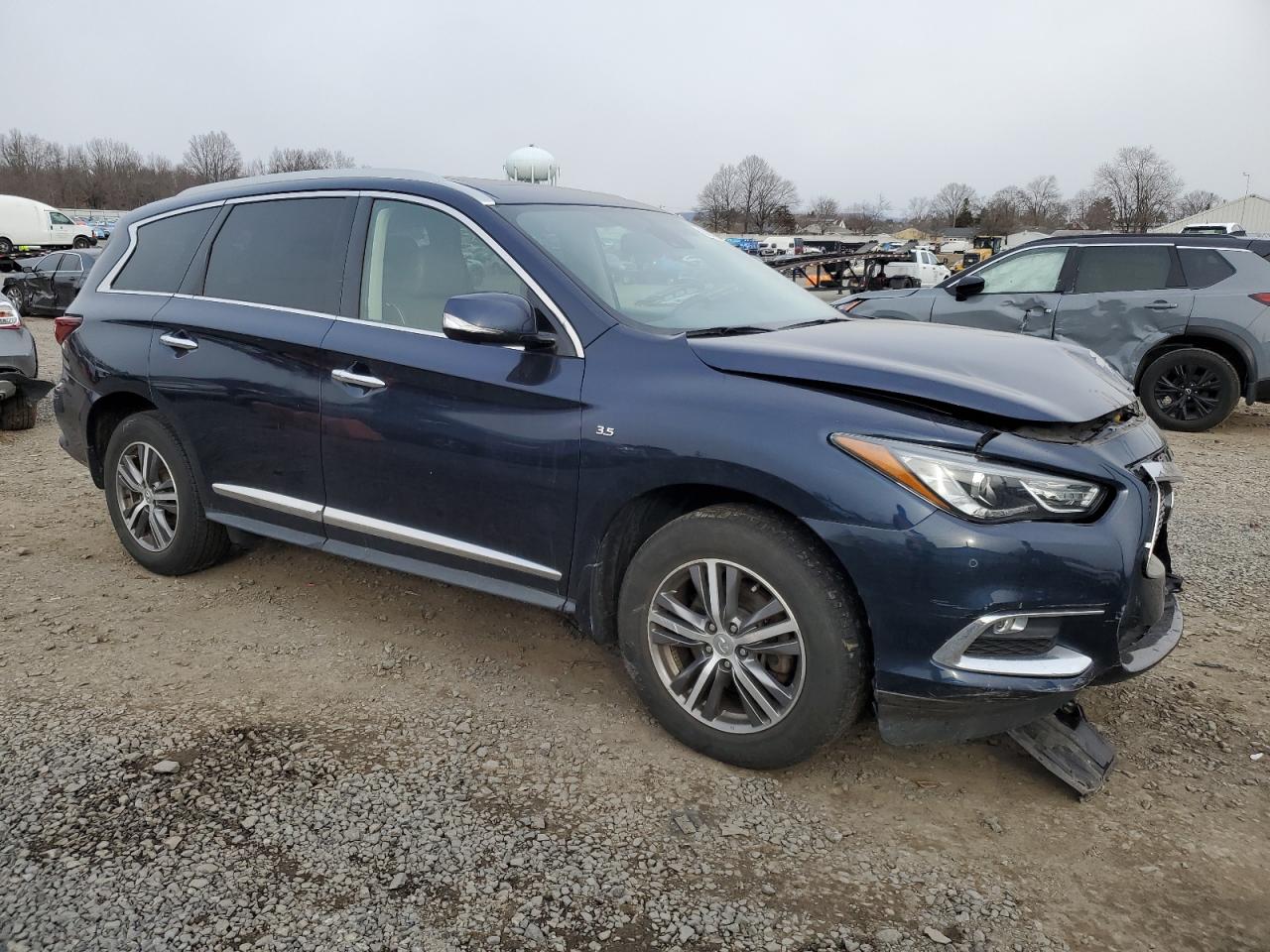 2020 Infiniti QX60 - Image 4