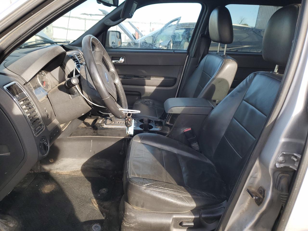 2011 Ford Escape - Image 7