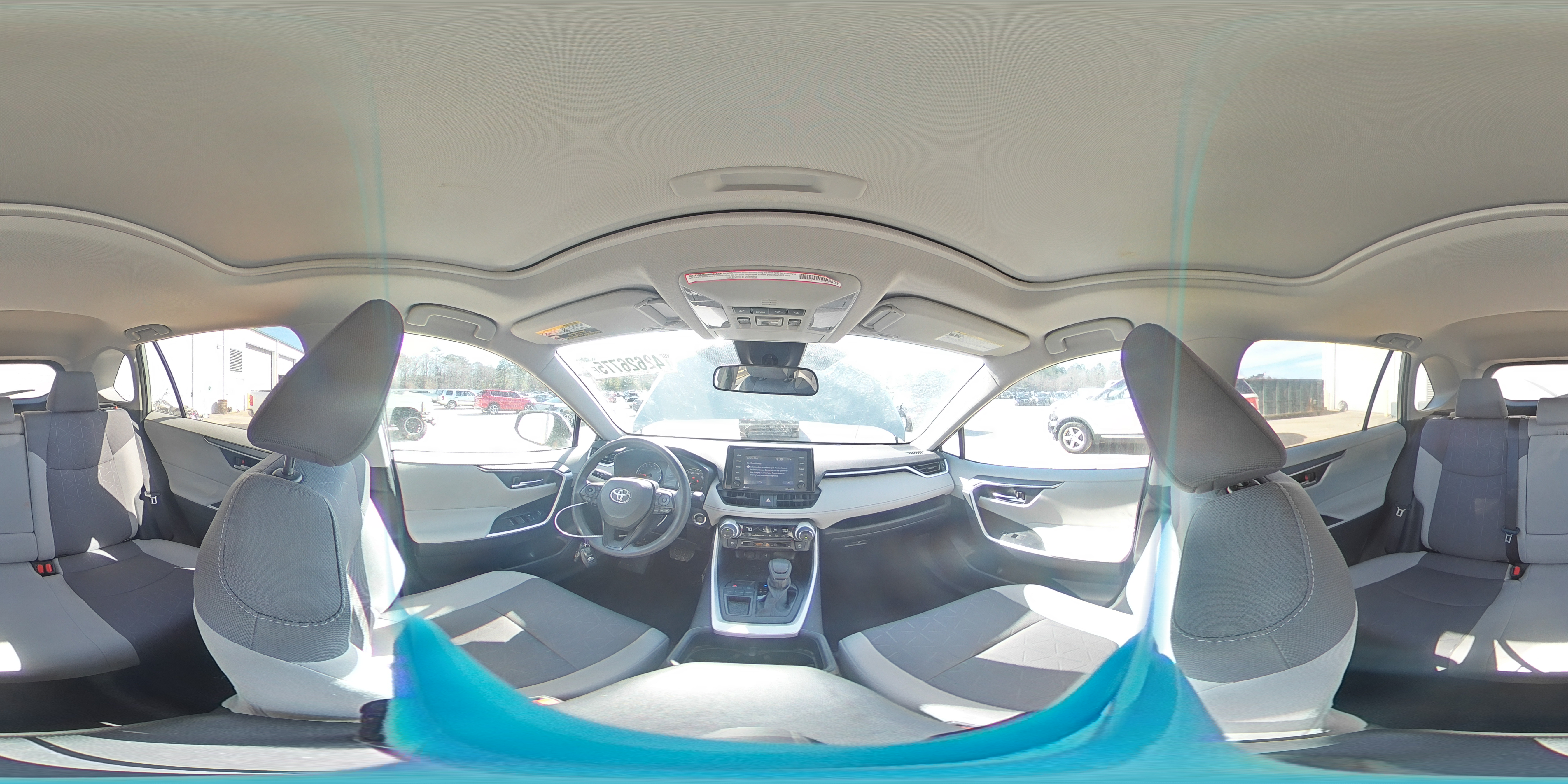 2022 Toyota RAV 4 - Image 13