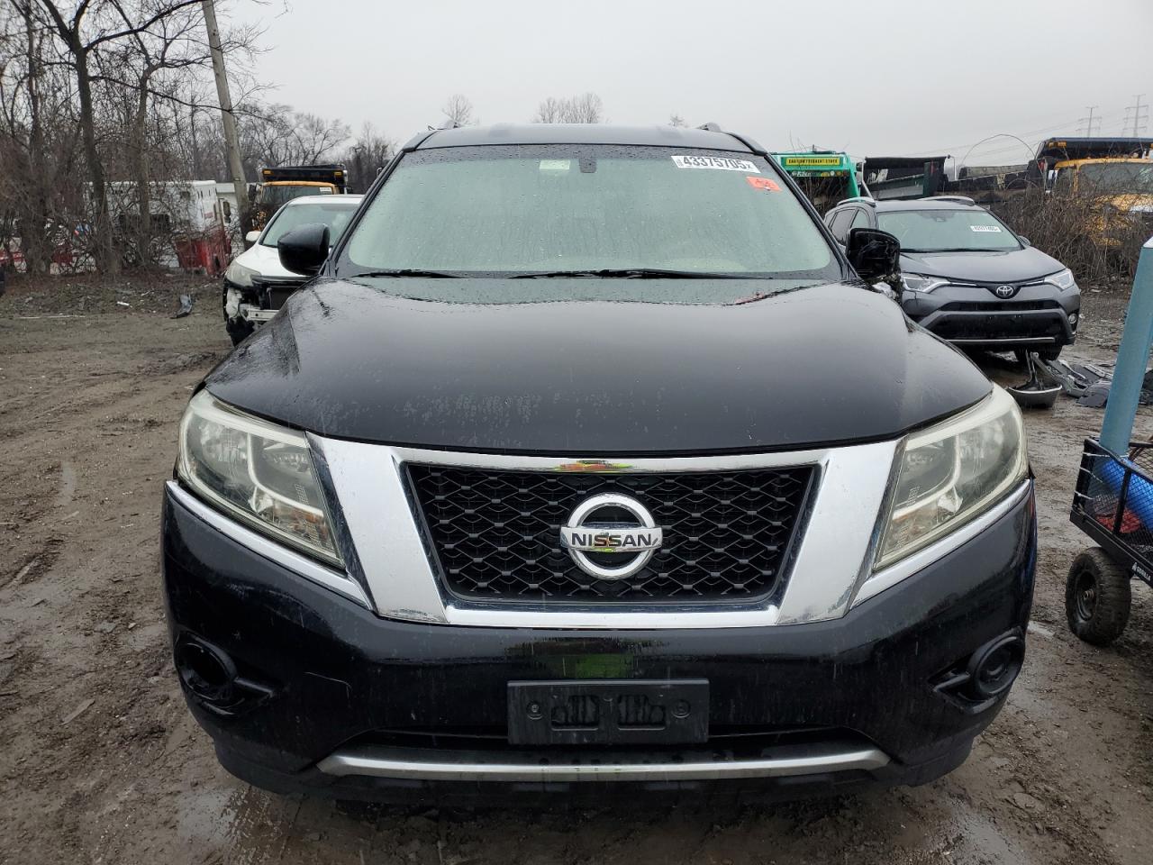 2014 Nissan Pathfinder - Image 5