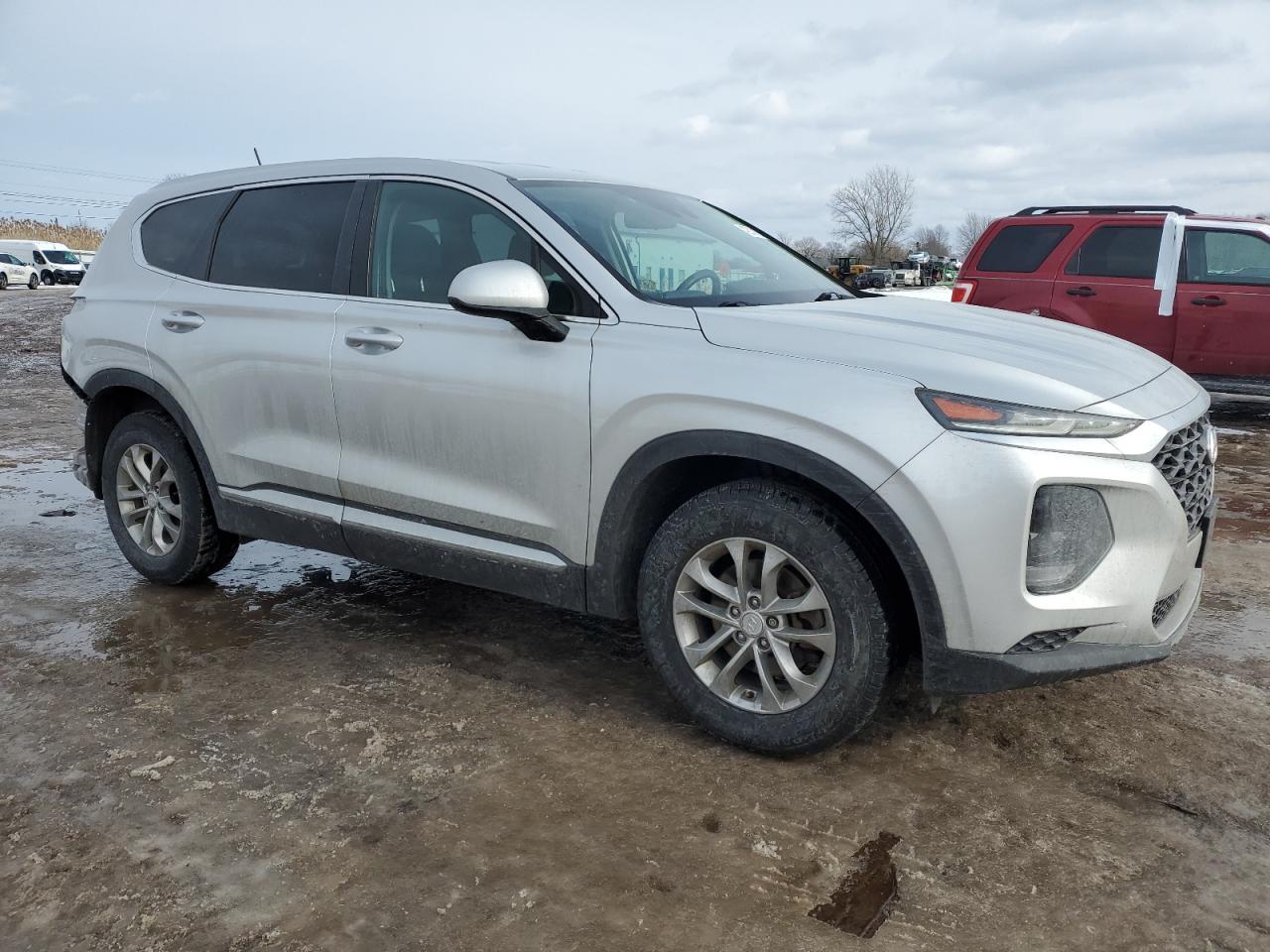 2019 Hyundai Santa Fe - Image 4
