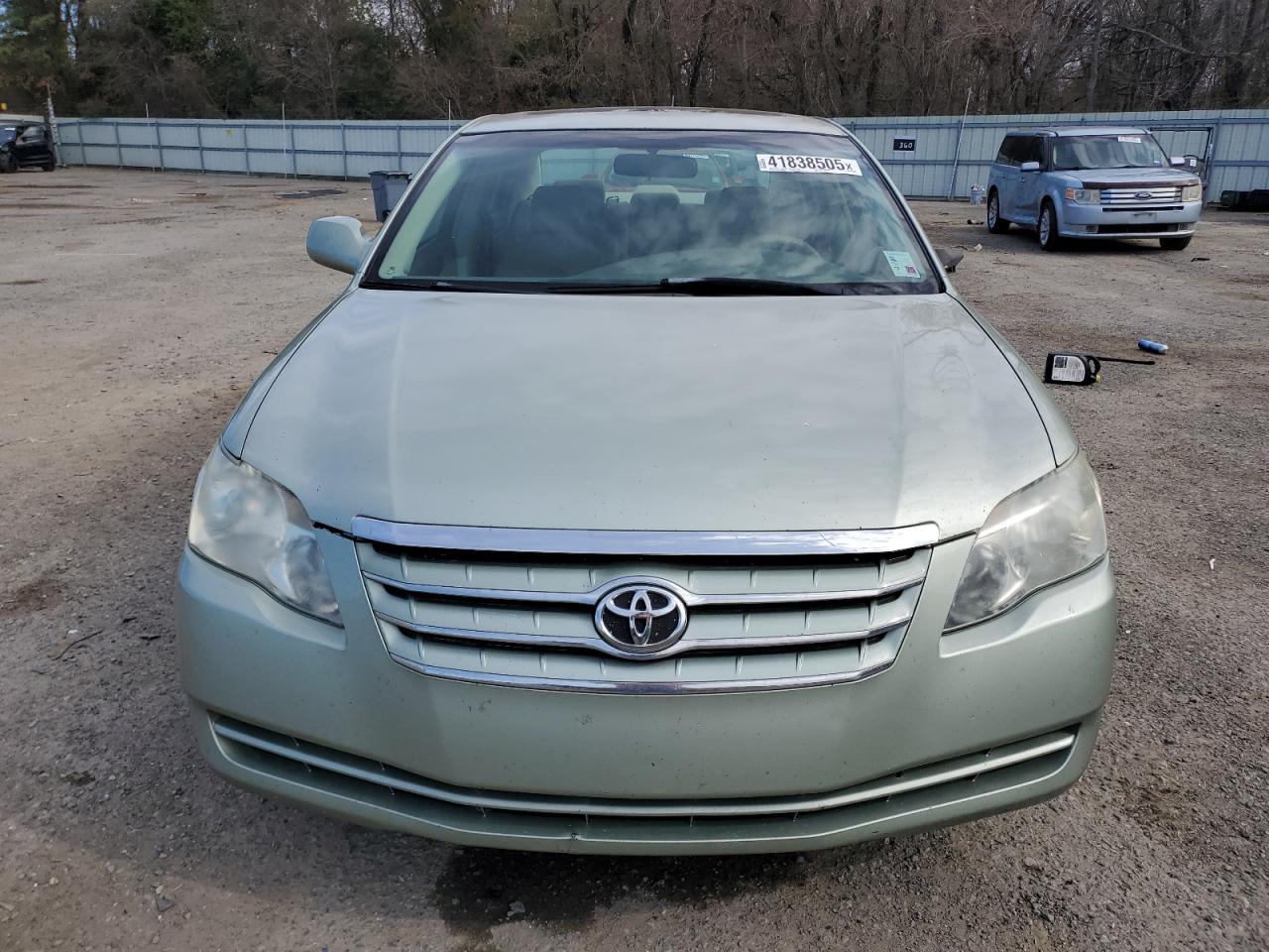 2006 Toyota Avalon - Image 5