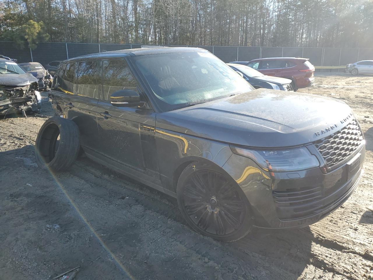 2019 Land Rover Range Rover - Image 4