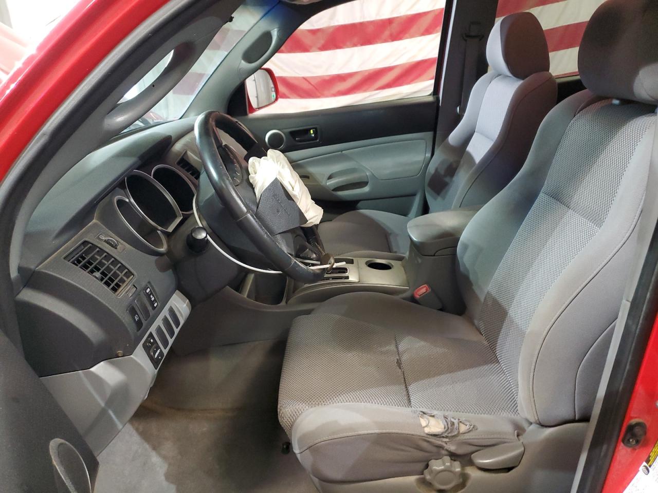 2005 Toyota Tacoma - Image 7