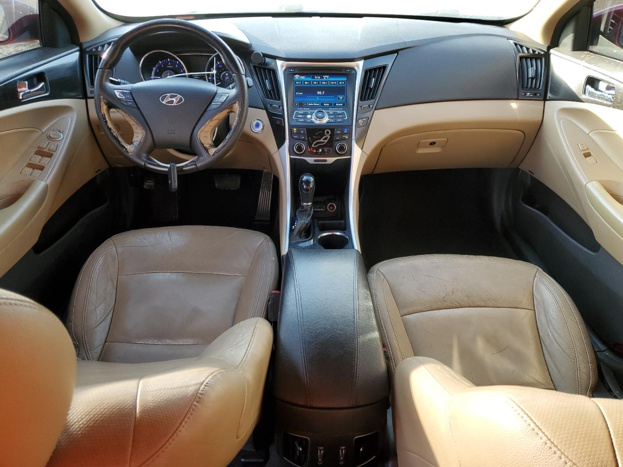 2013 Hyundai Sonata - Image 8
