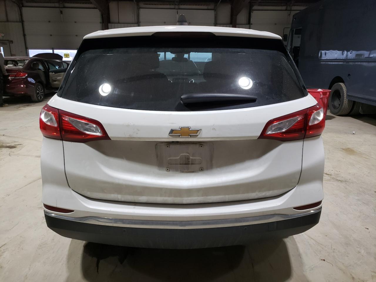 2020 Chevrolet Equinox - Image 6