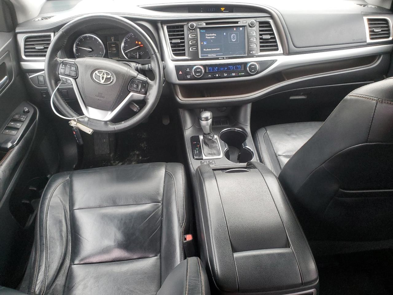 2015 Toyota Highlander - Image 8