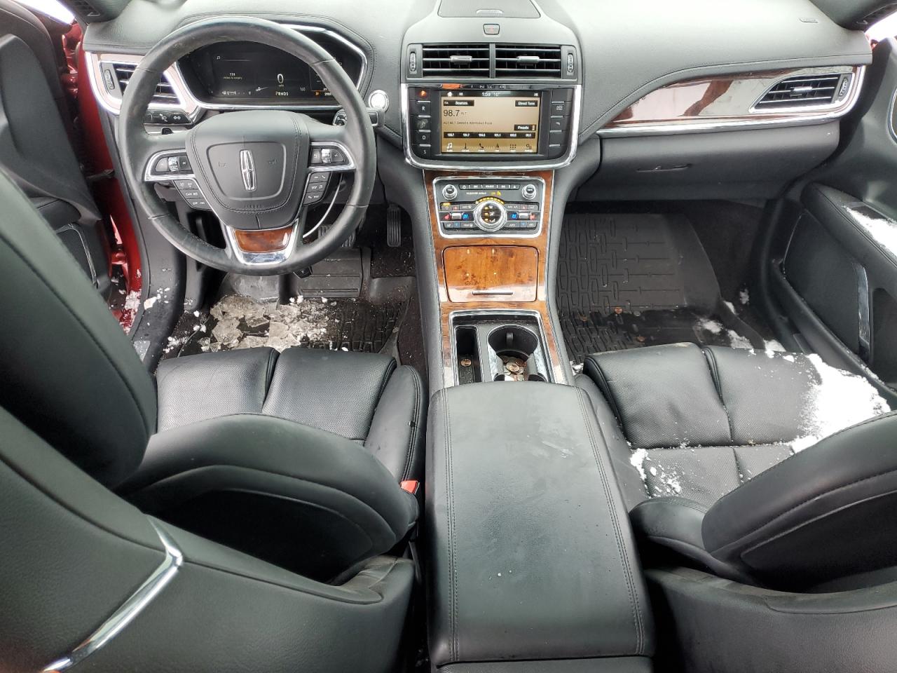 2017 Lincoln Continental - Image 8