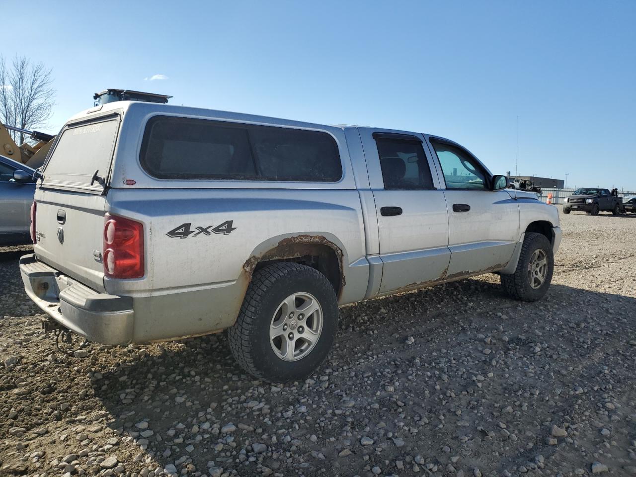 2006 Dodge Dakota - Image 3